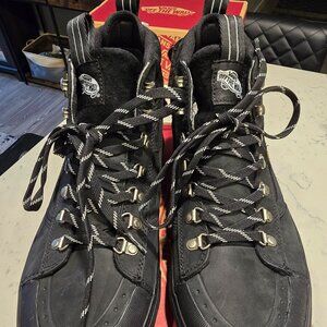 VANS Sk8-Hi MTE-2 Shoe Black Iguchi New Men Boots Blackout SIZE 10.0 MENS